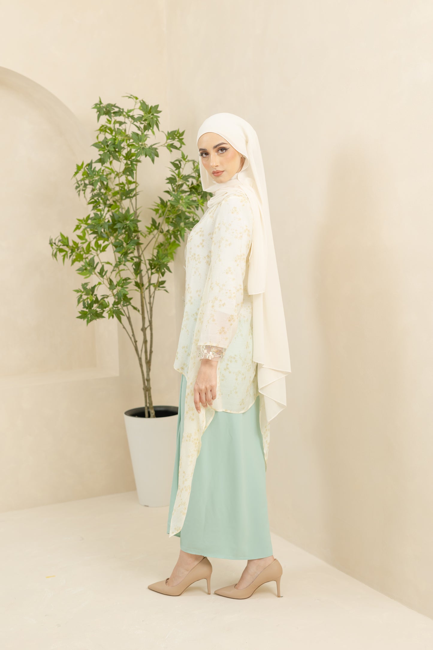 Azalea - Teal
